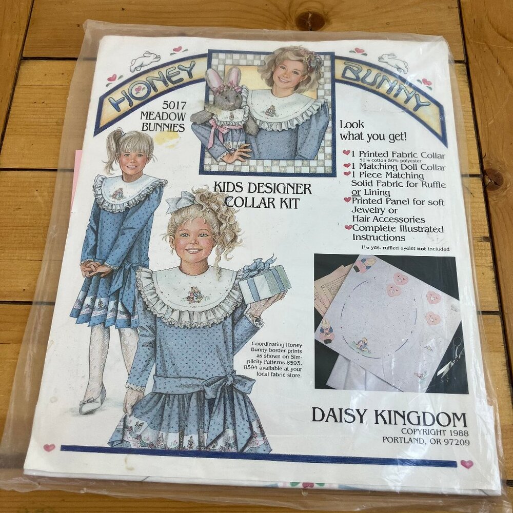 Daisy Kingdom Meadow Bunnies #5017 Girl's Printed Dress Collar Kit + Accessory